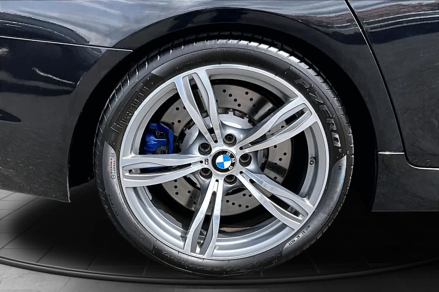 Used 2013 BMW M5 RWD image 35