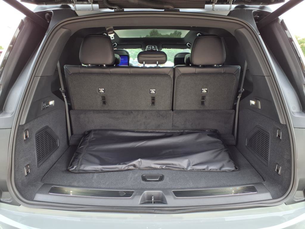 New 2026 Cadillac Escalade IQL Sport 1 image 14