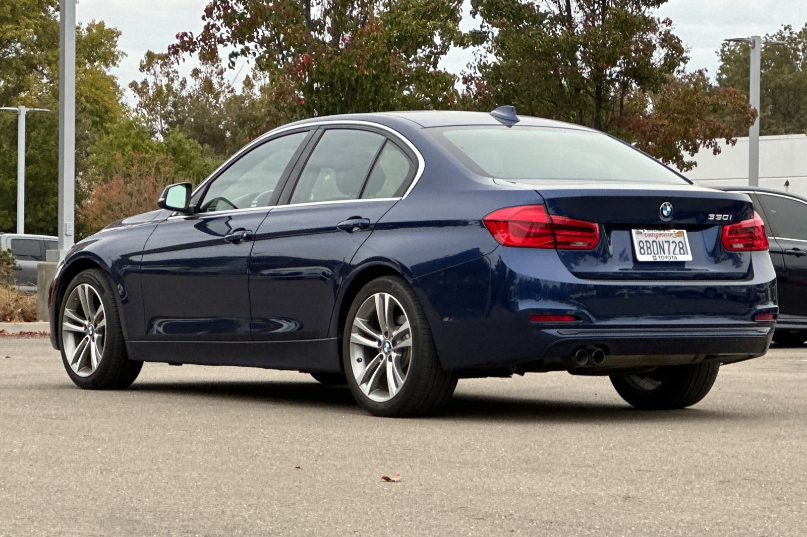 Used 2018 BMW 330i Sedan RWD image 6