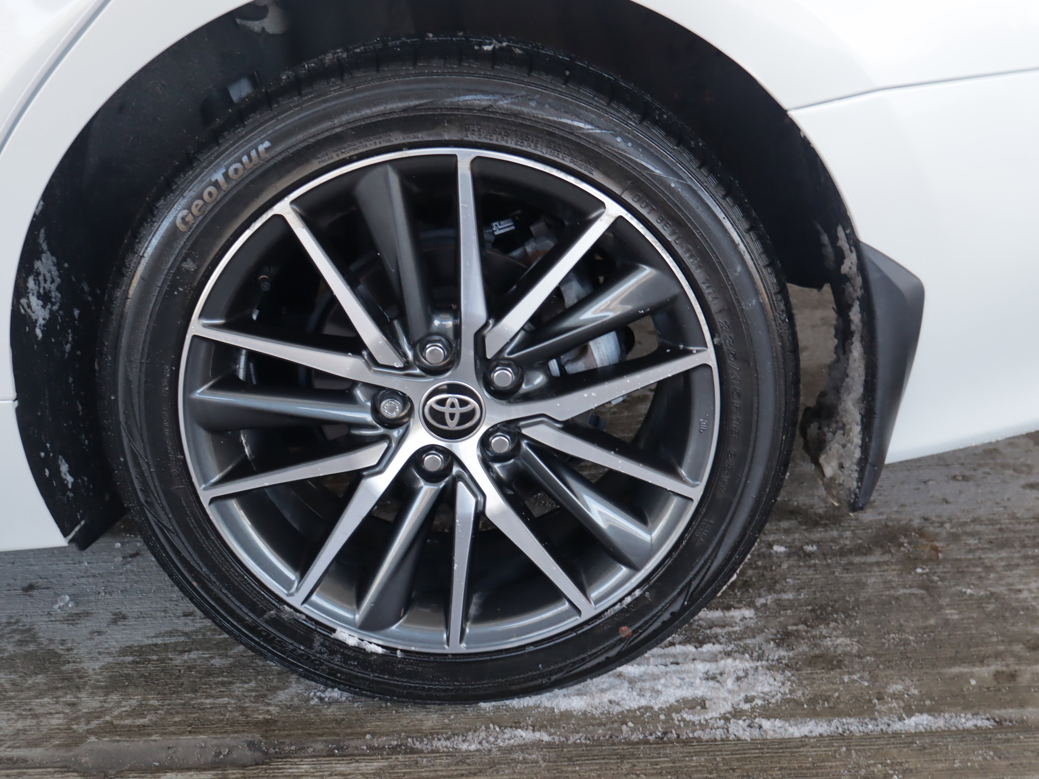 Used 2023 Toyota Camry XLE w/ Navigation Package AWD/4WD image 28