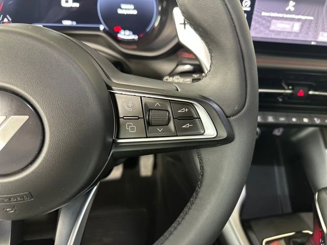 Used 2024 Dodge Hornet R/T w/ R/T Blacktop Package image 16