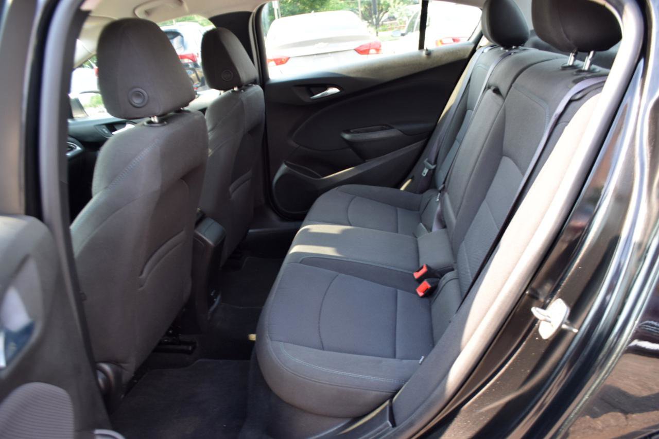 Used 2017 Chevrolet Cruze LT FWD image 24