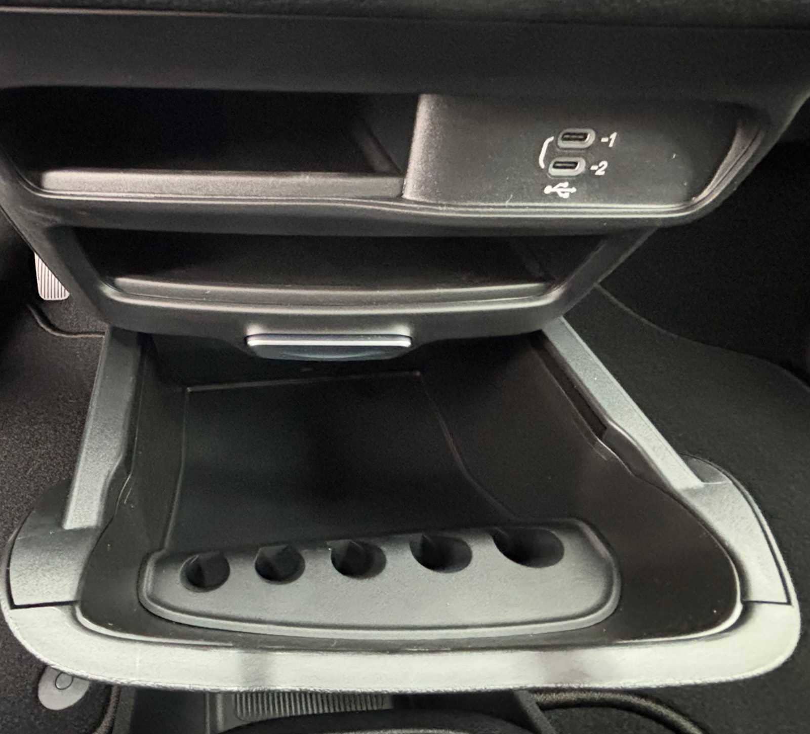 New 2026 Chrysler Pacifica Select FWD image 27