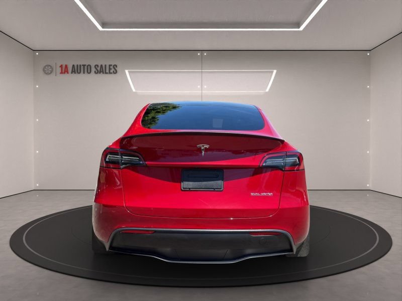 Used 2023 Tesla Model Y Performance AWD/4WD image 4