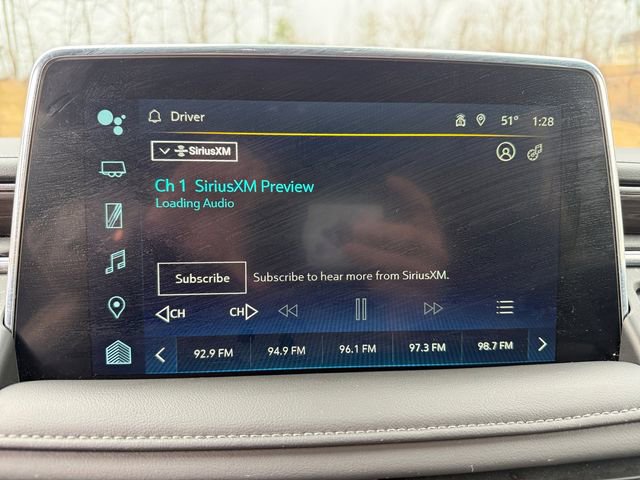 Used 2024 Chevrolet Suburban LT image 25