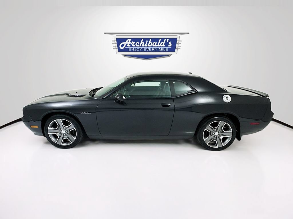 Used 2012 Dodge Challenger R/T RWD image 4