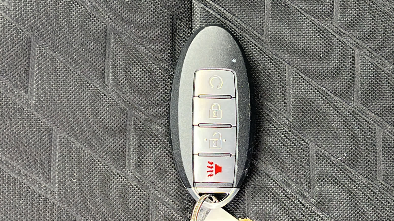 Used 2021 Nissan Kicks SV image 29