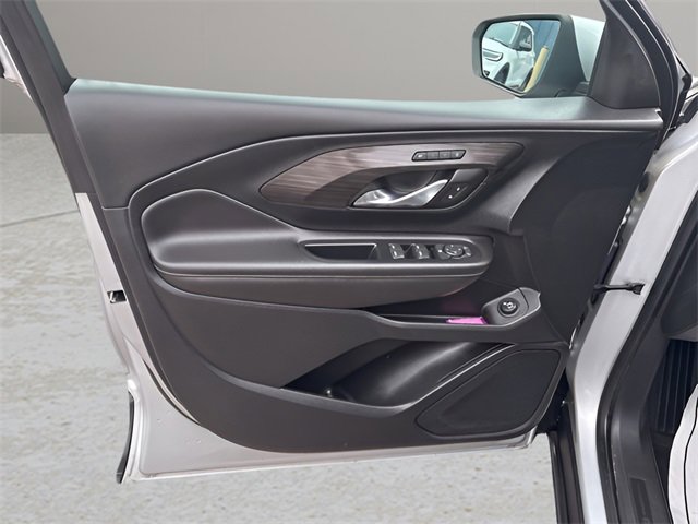 Used 2022 GMC Terrain SLT image 6