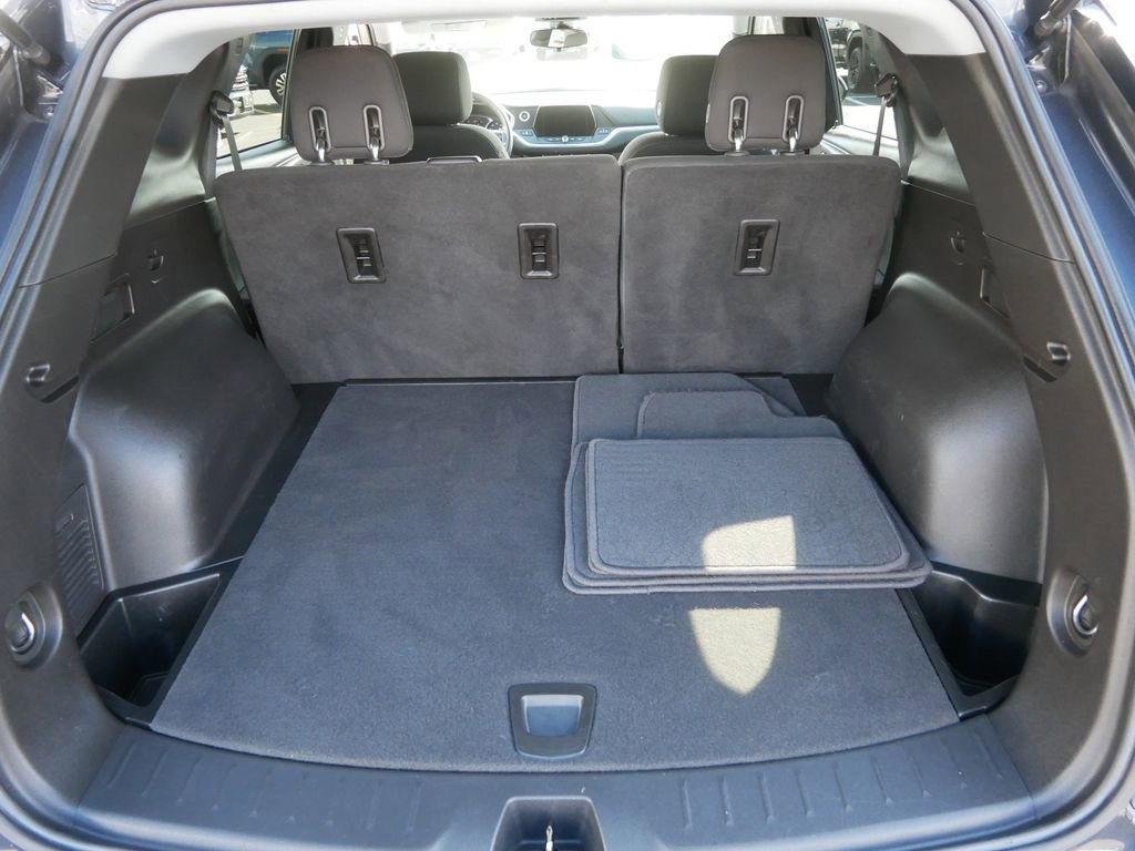 Used 2021 Chevrolet Blazer LT image 9