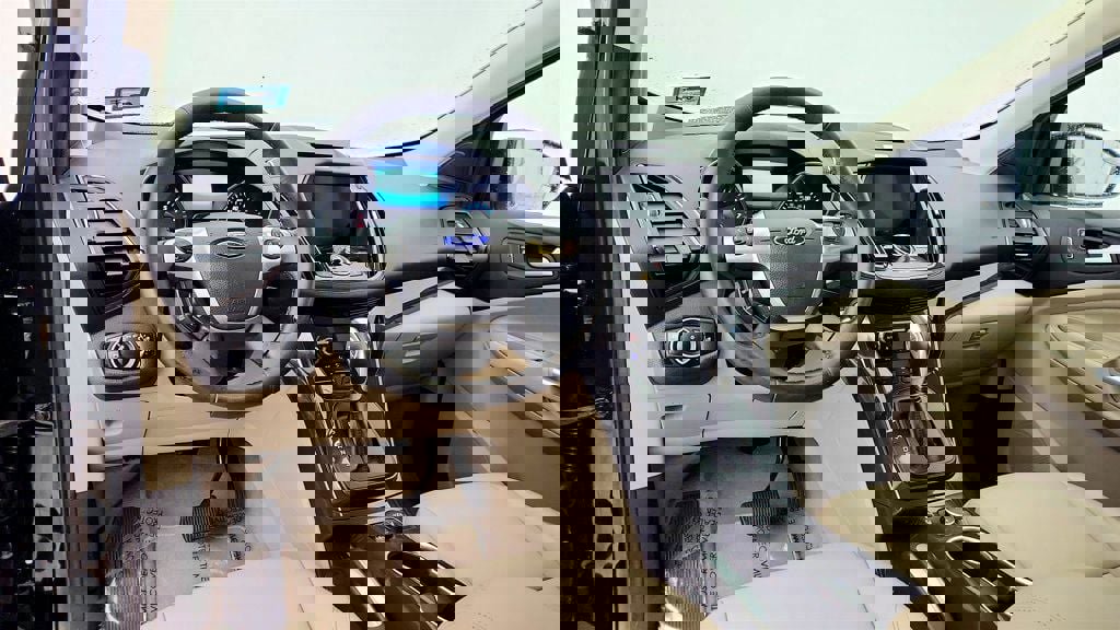 Used 2016 Ford Escape Titanium image 13