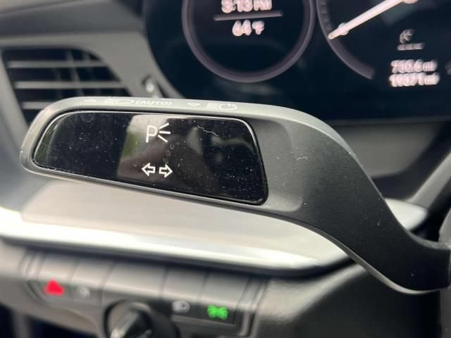 Used 2022 Porsche 911 Carrera RWD image 22