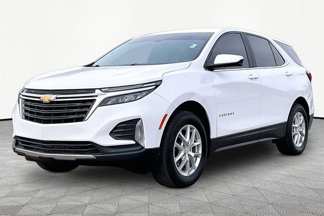 Used 2023 Chevrolet Equinox LT image 3