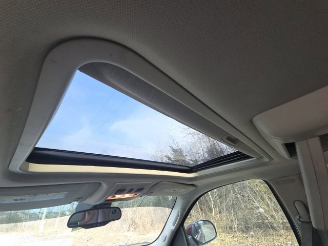 Used 2008 Chevrolet Suburban LT image 23