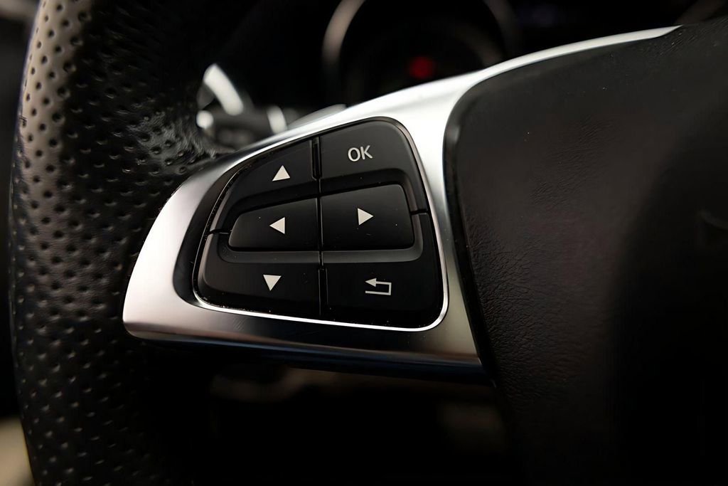 Used 2018 Mercedes-Benz GLA 45 AMG 4MATIC image 43