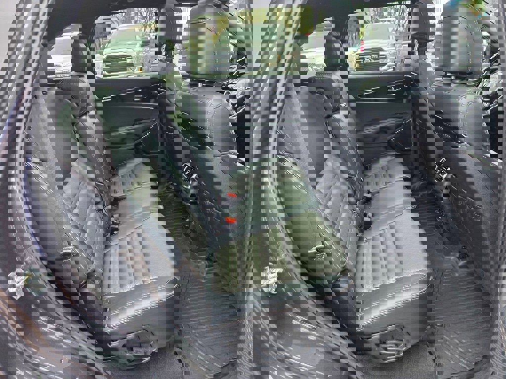 Used 2017 Kia Sorento SX image 24