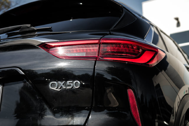 Used 2019 INFINITI QX50 Essential w/ Premium Audio Package AWD/4WD image 24