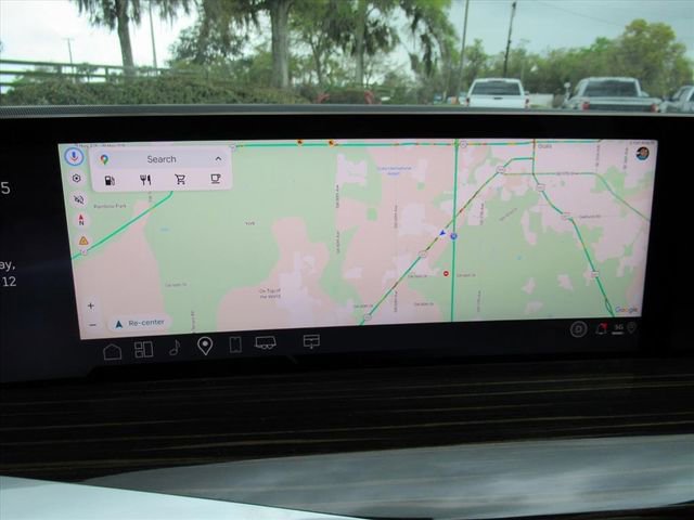 Certified 2025 Cadillac Escalade Premium Luxury w/ LPO, Radiant Package image 28