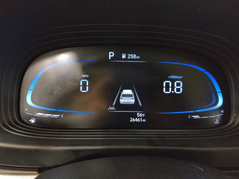 Used 2023 Hyundai Venue SEL FWD image 23