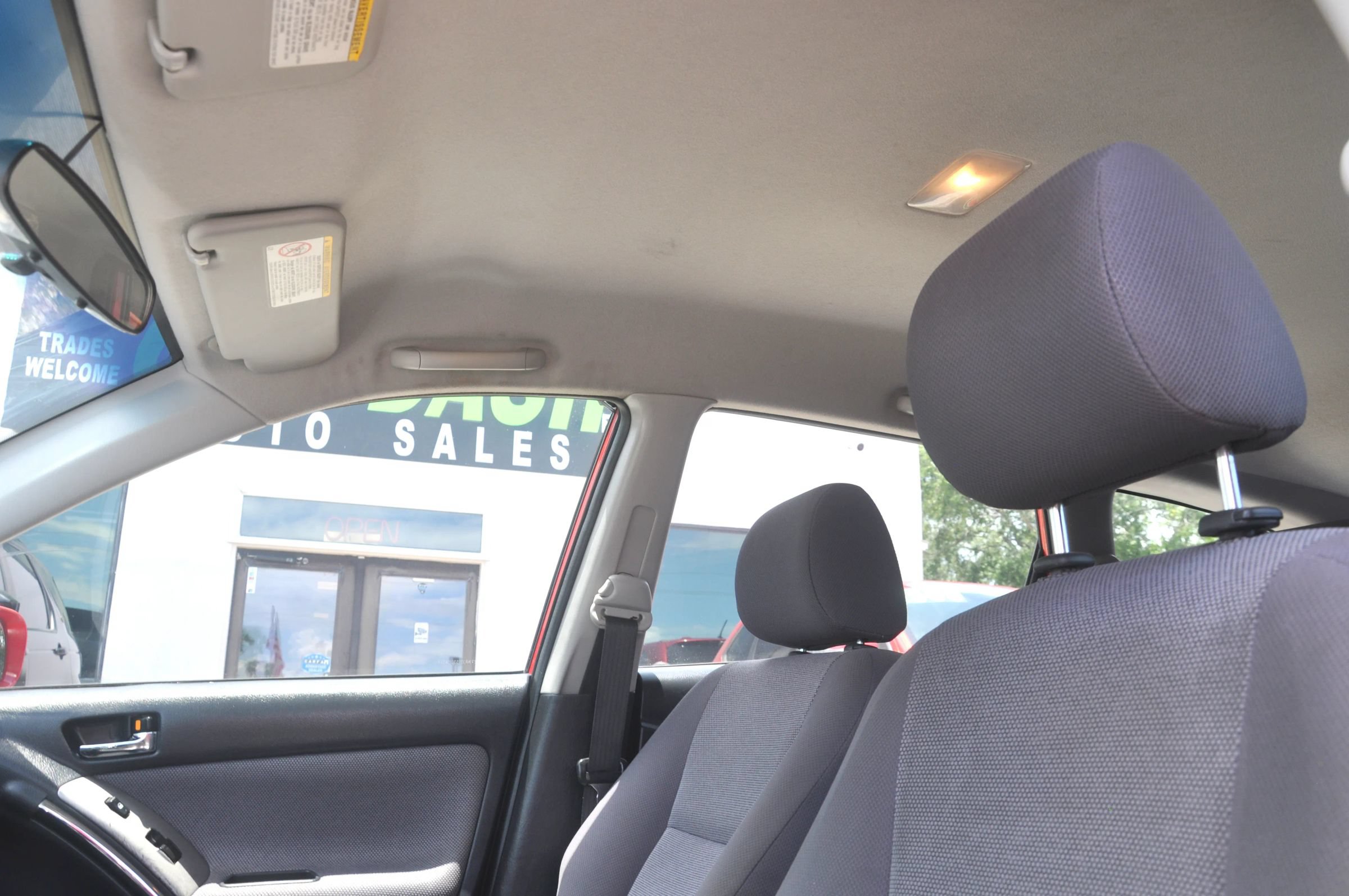 Used 2003 Toyota Matrix XR FWD image 35