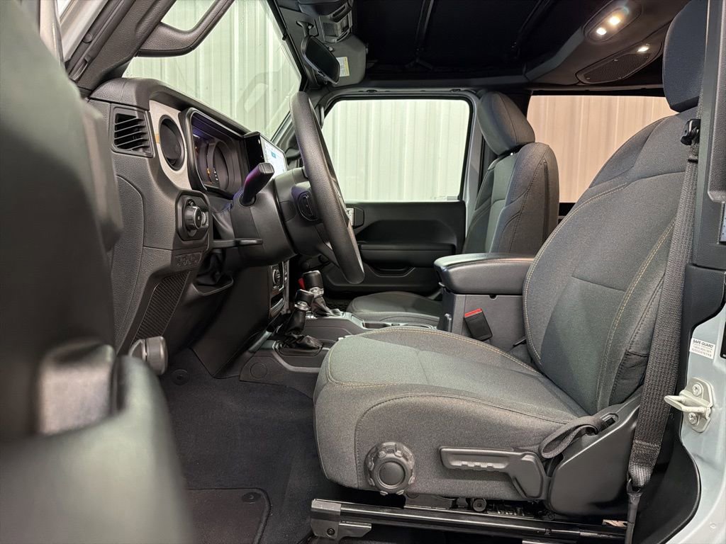 Used 2024 Jeep Wrangler Sport image 10