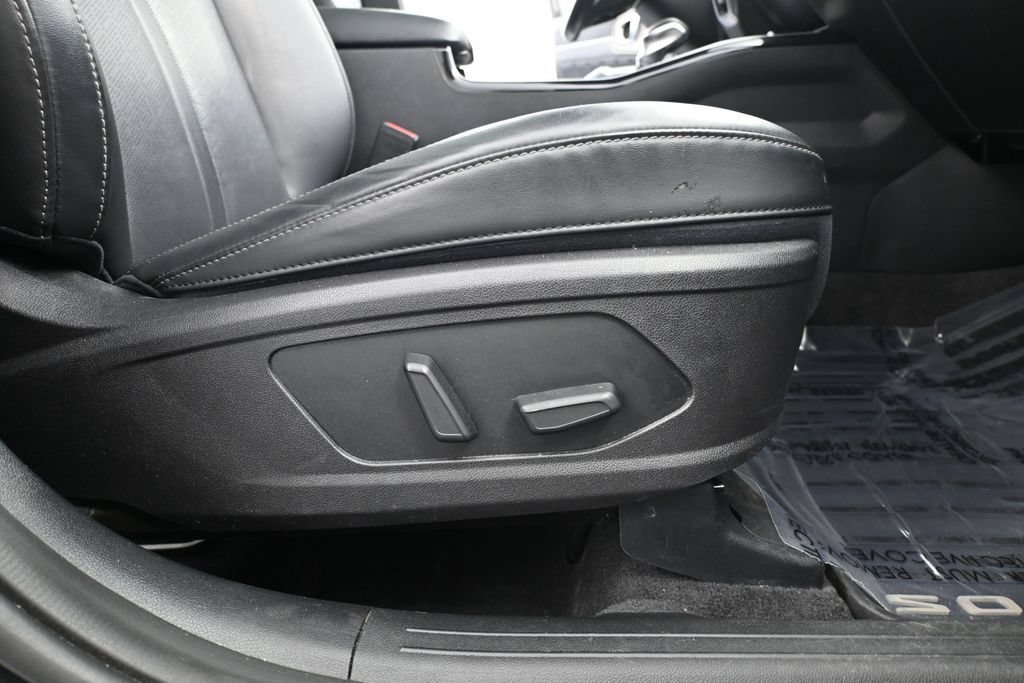 Used 2021 Kia Sorento EX AWD/4WD image 50