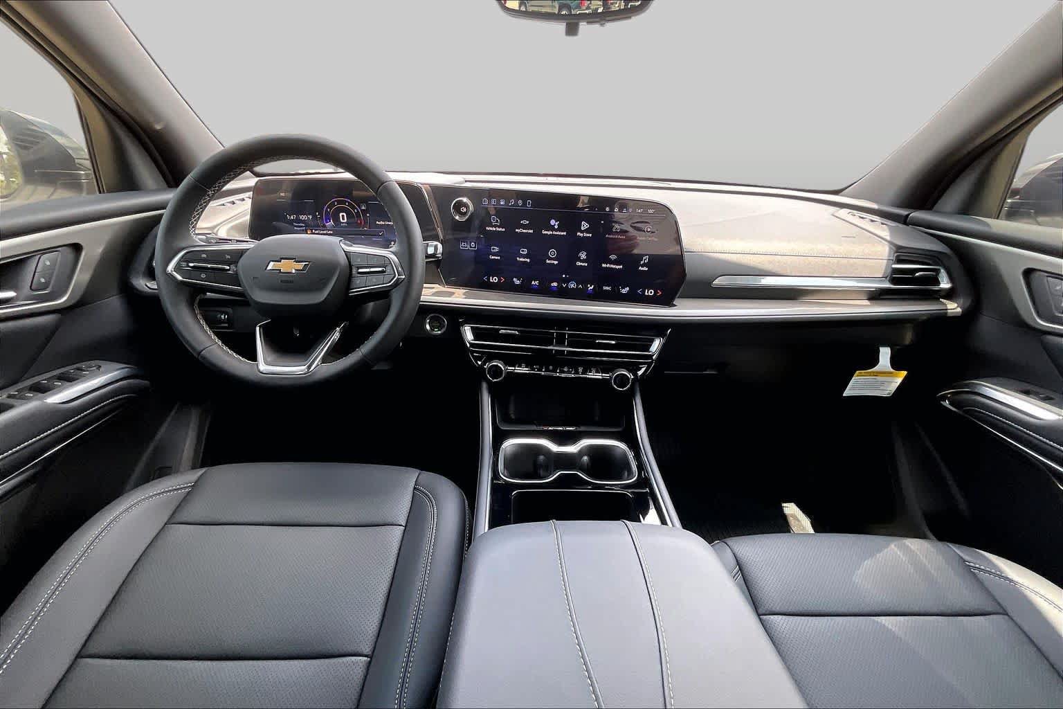 New 2026 Chevrolet Traverse LT w/ Driver Confidence Package FWD image 6