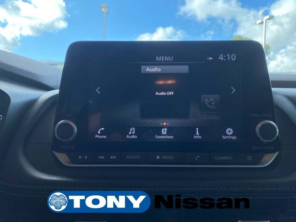 Used 2023 Nissan Rogue SV FWD image 34