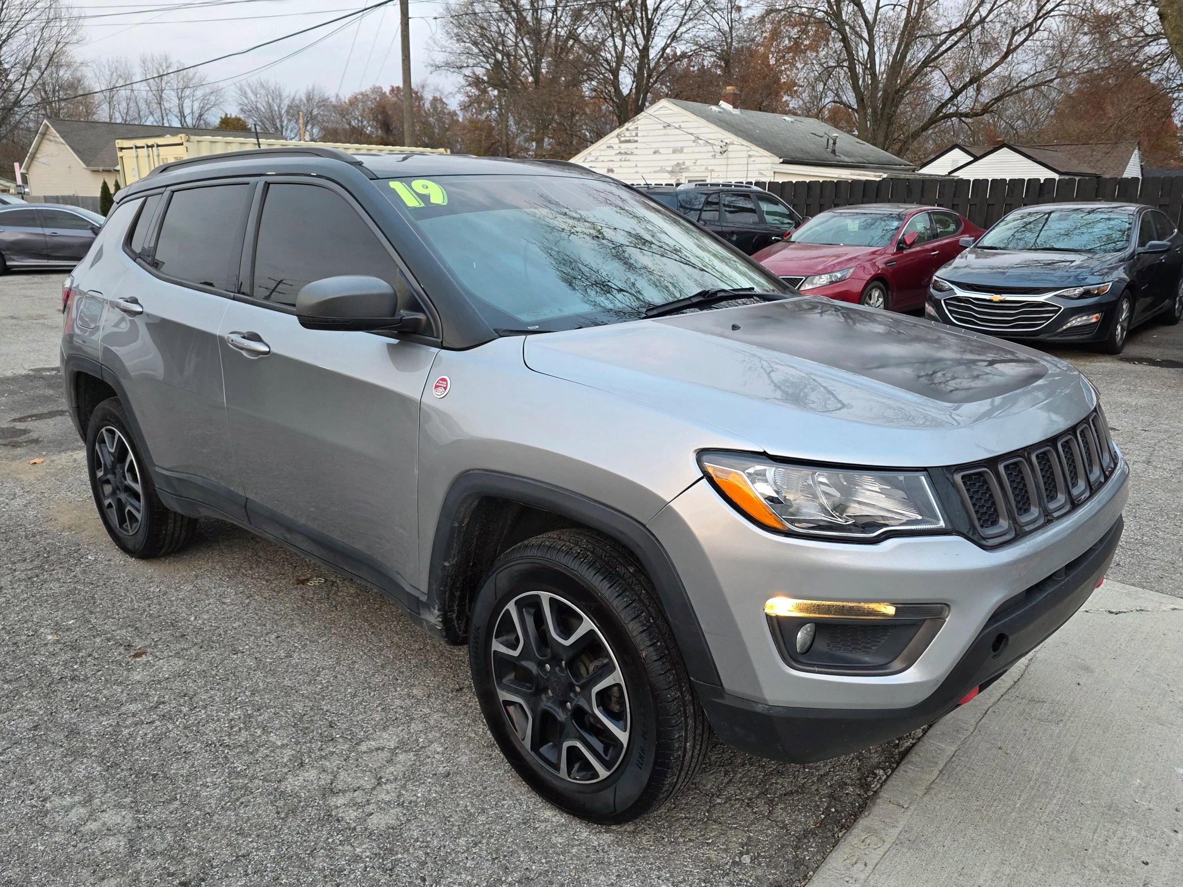 Used 2019 Jeep Compass Trailhawk image 3
