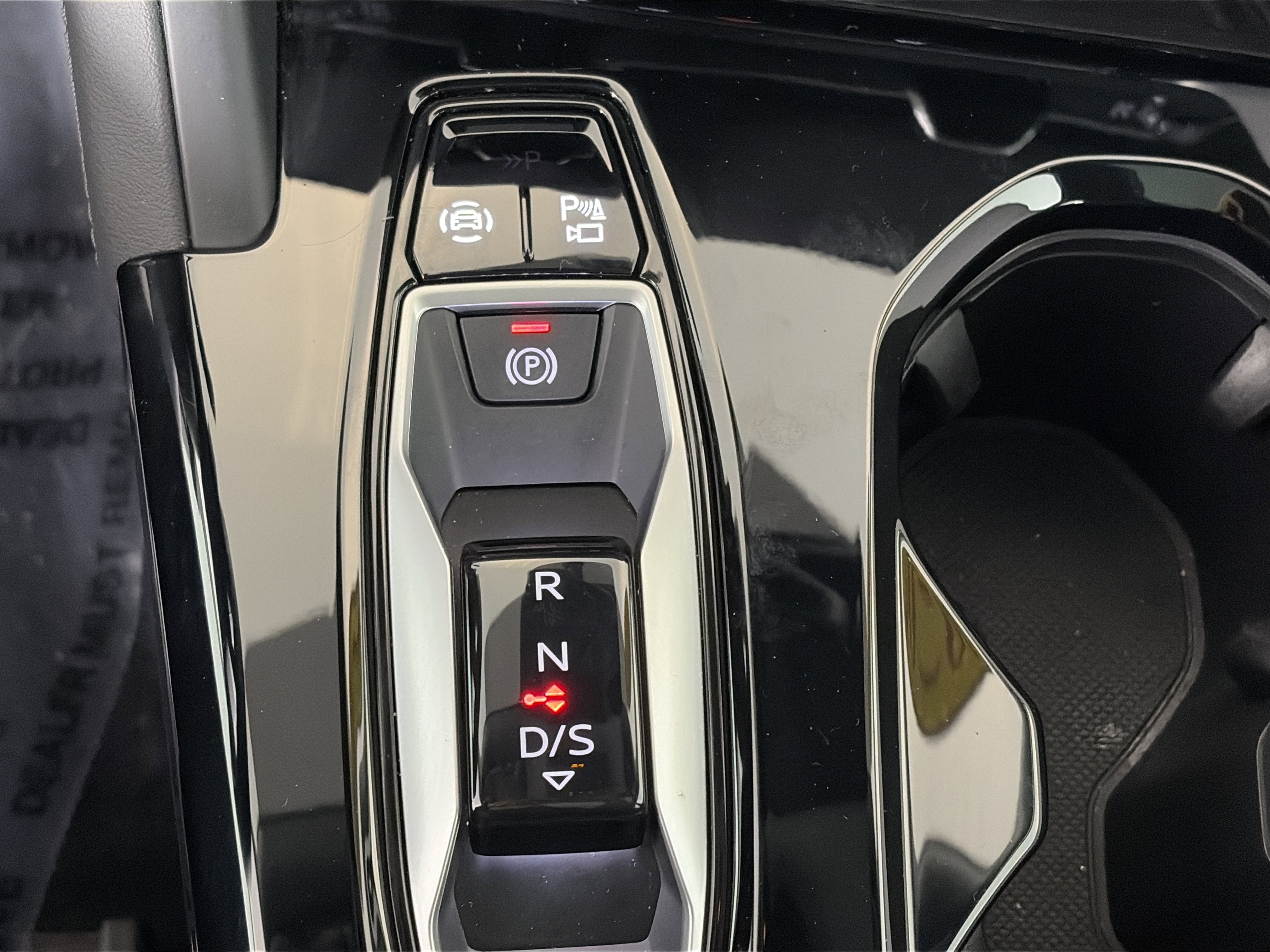 Used 2025 Audi Q5 Premium Plus w/ Premium Plus image 25