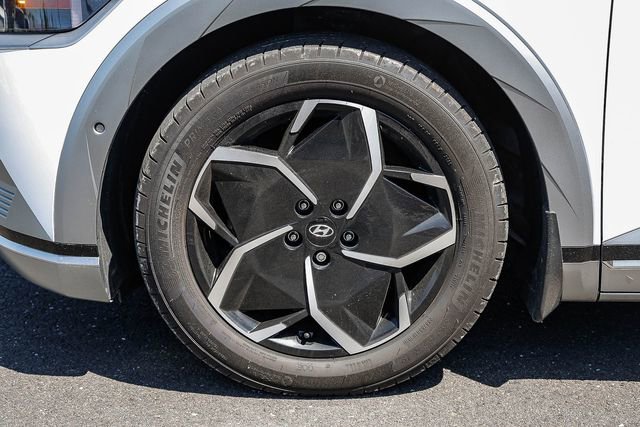Certified 2024 Hyundai Ioniq 5 Limited RWD image 11