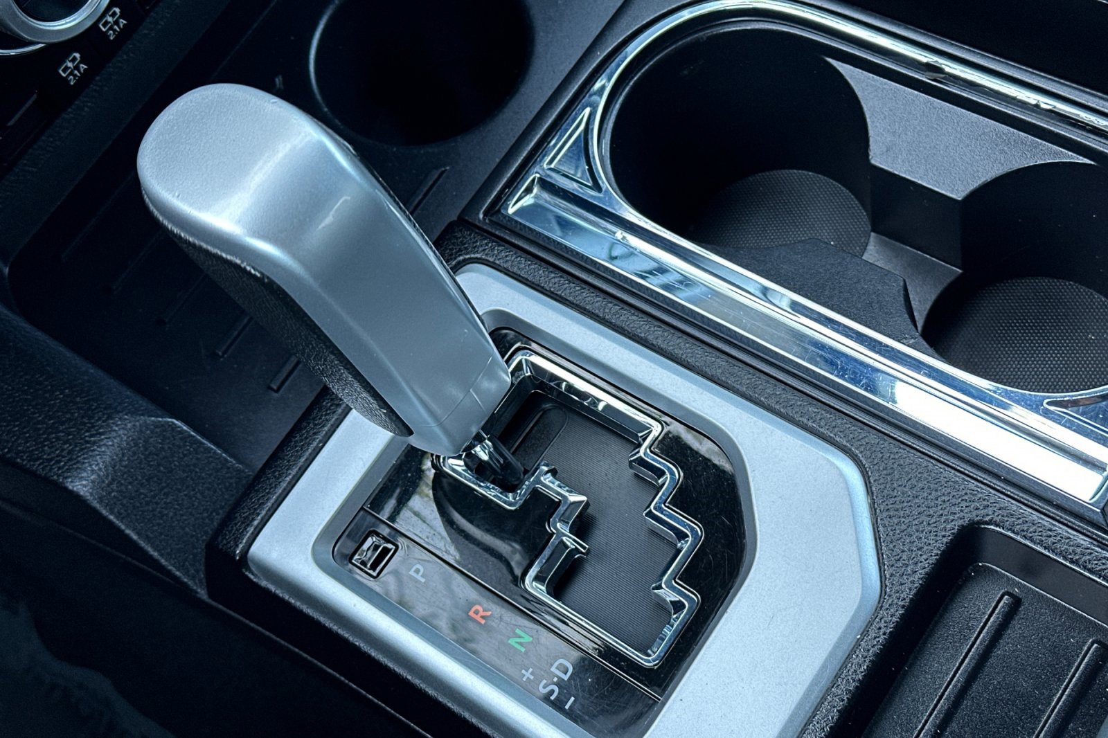 Used 2021 Toyota Tundra Limited w/ Limited Premium Package image 20