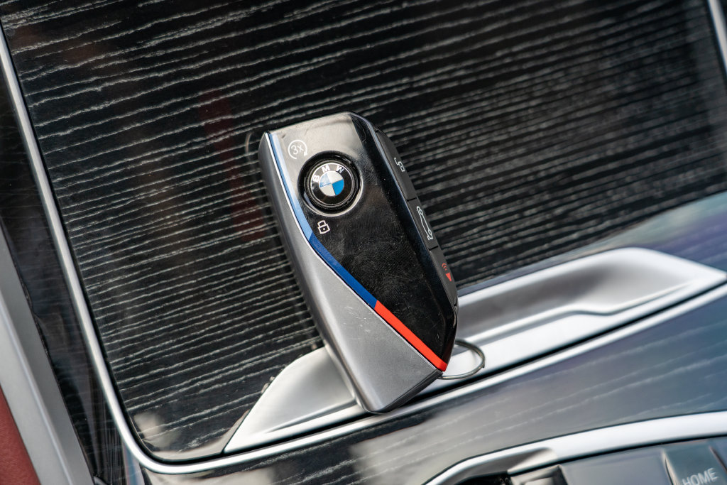 Used 2024 BMW X6 xDrive40i w/ Executive Package AWD/4WD image 31