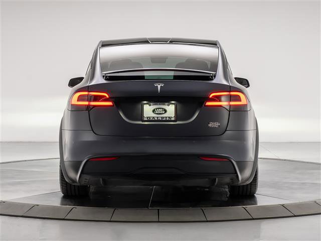 Used 2022 Tesla Model X Plaid image 4
