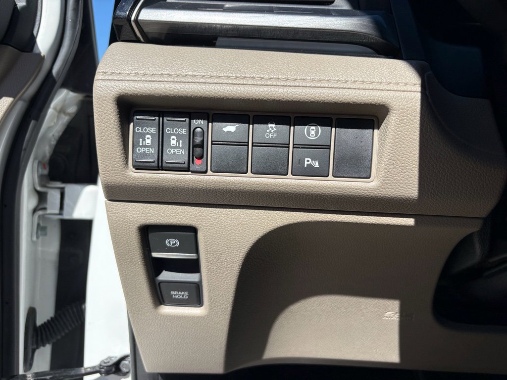 Certified 2024 Honda Odyssey Elite image 13