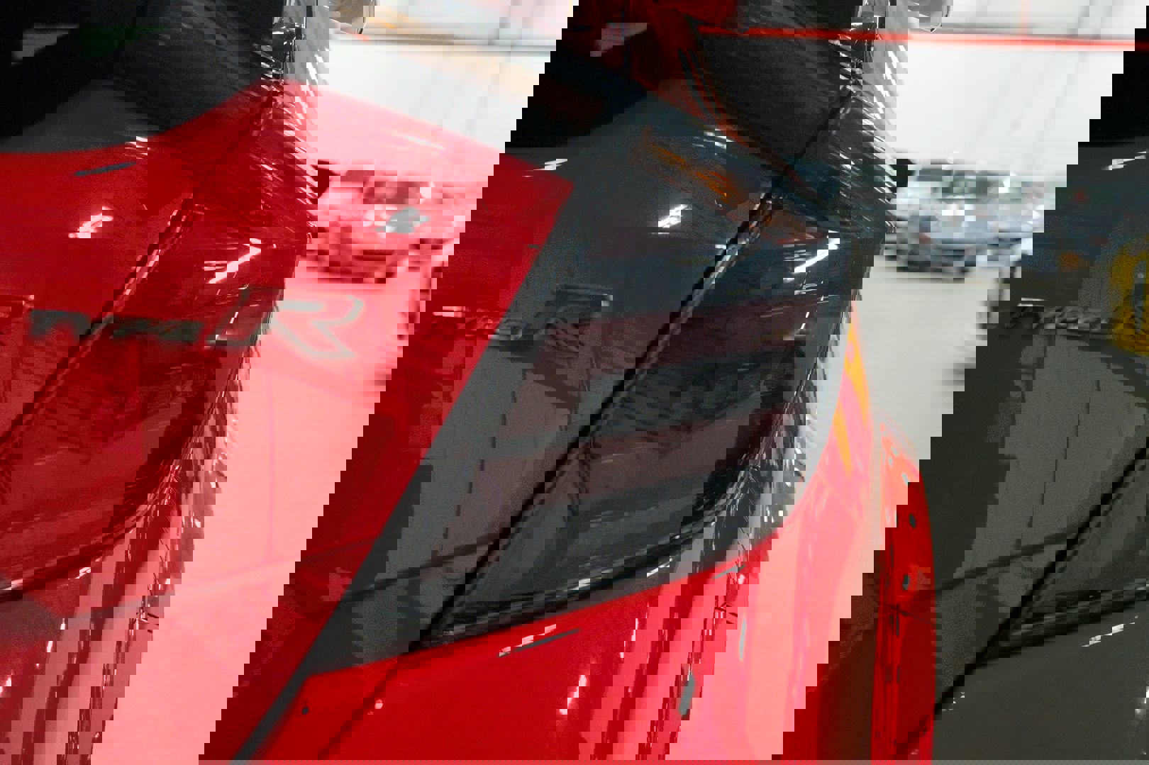 Used 2018 Honda Civic Type R image 15