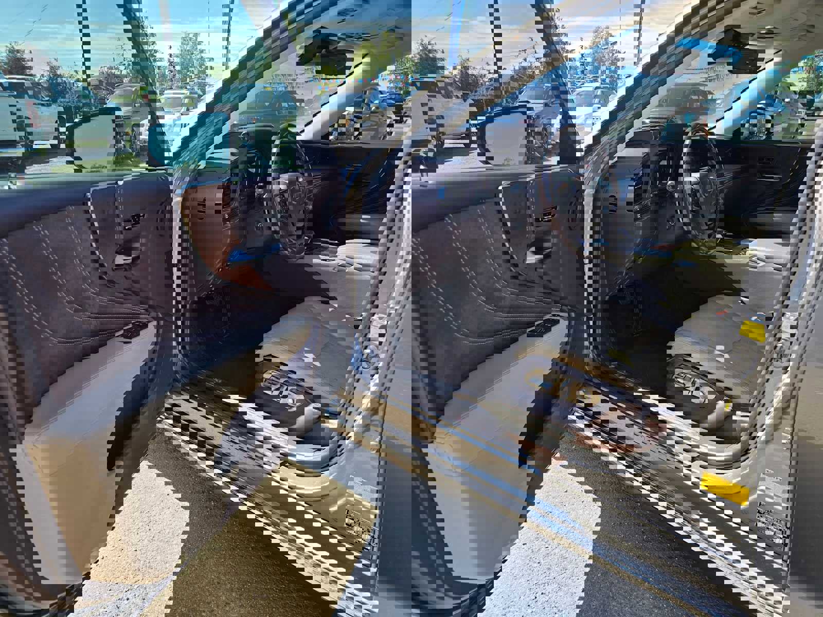 Used 2018 Lexus LS 500 image 17