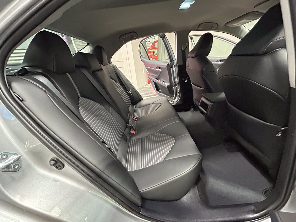 Used 2024 Toyota Camry SE FWD image 41
