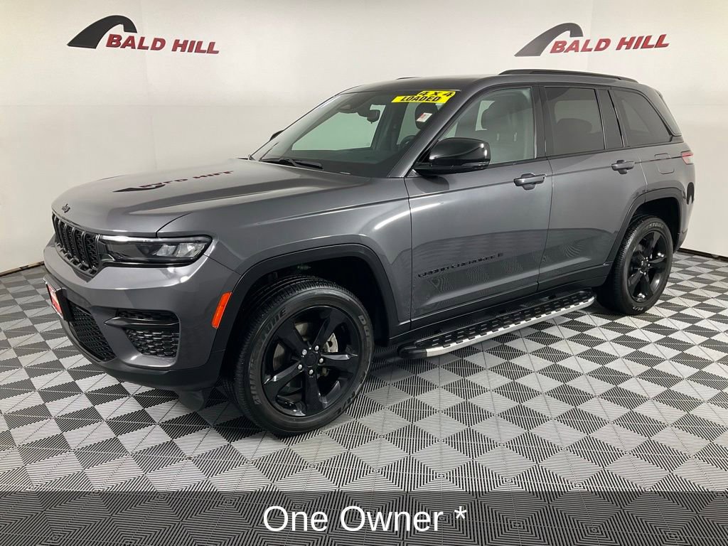 Used 2024 Jeep Grand Cherokee Altitude image 4