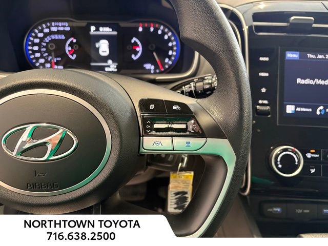 Used 2024 Hyundai Tucson SE image 22