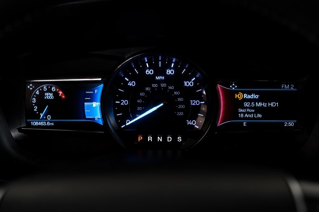 Used 2019 Ford Explorer Limited w/ Class III Trailer Tow Package FWD image 15