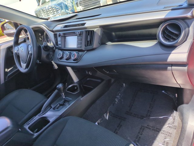 Used 2016 Toyota RAV4 LE FWD image 20