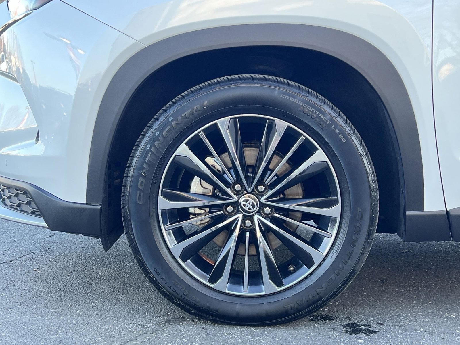 Used 2024 Toyota Grand Highlander MAX Platinum image 10