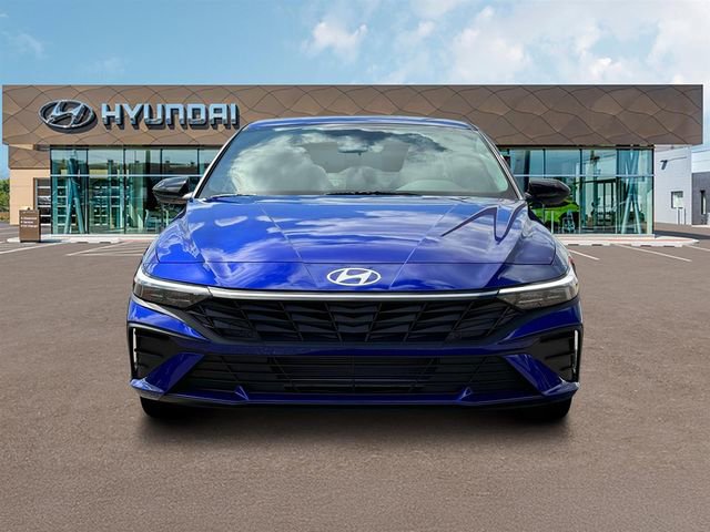 New 2025 Hyundai Elantra Sport image 12