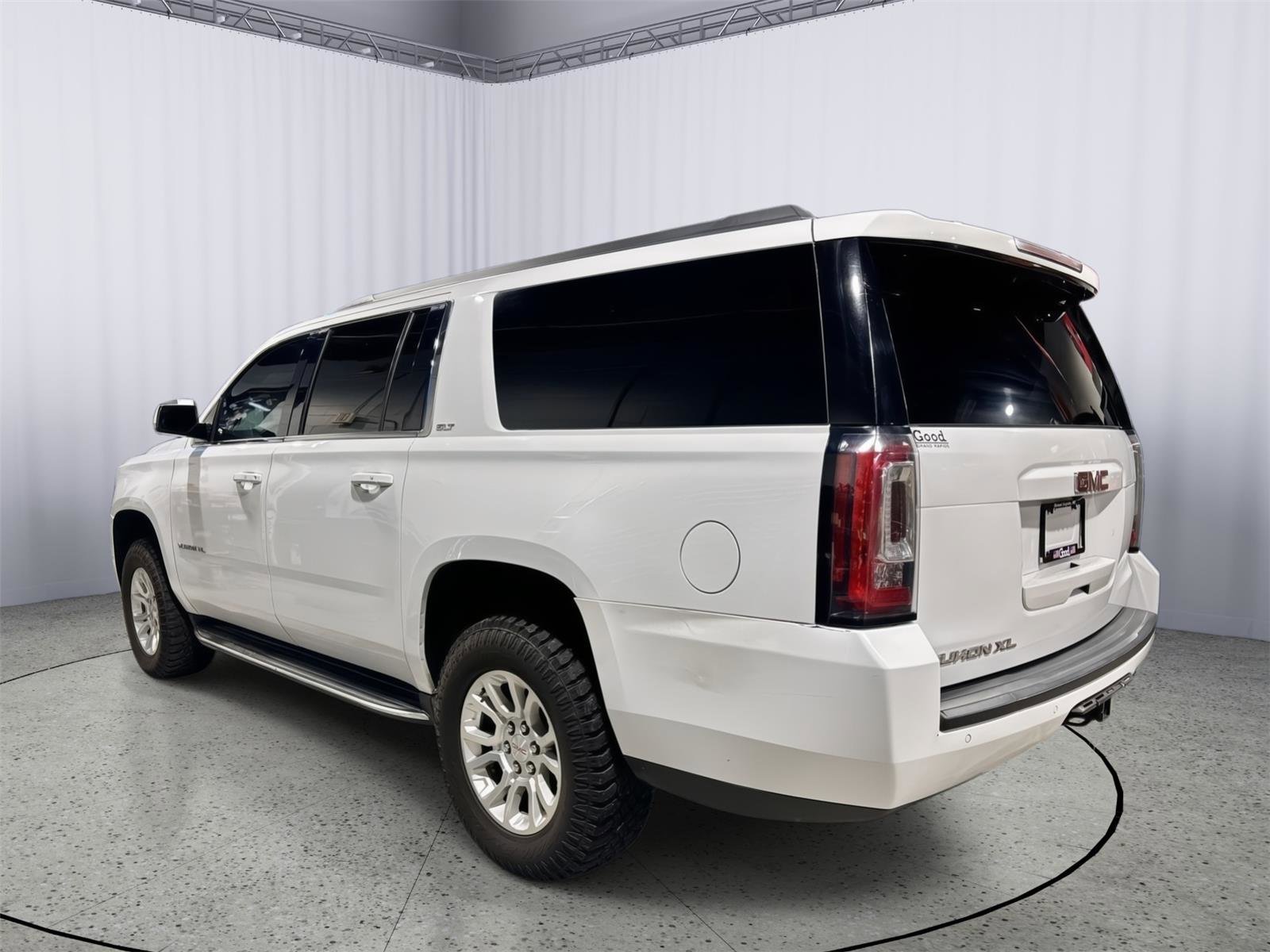 Used 2019 GMC Yukon XL SLT image 10