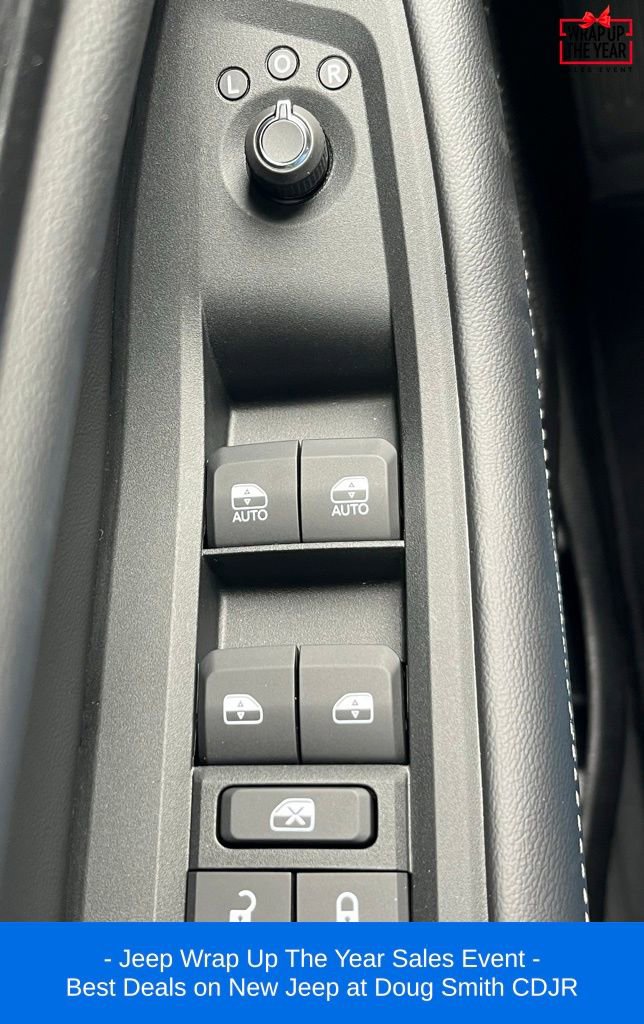 New 2025 Jeep Grand Cherokee L Laredo w/ Trailer Tow Package image 6