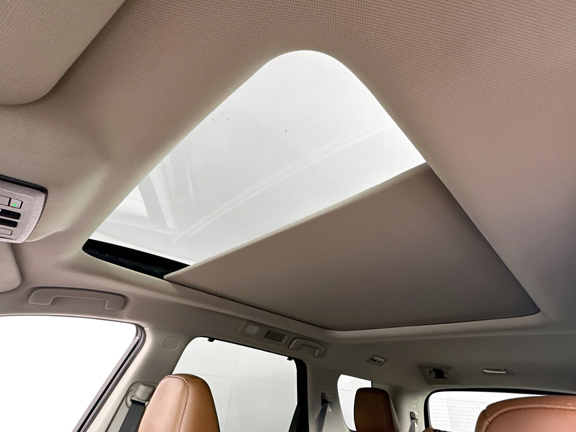 Used 2023 Nissan Pathfinder Platinum image 23