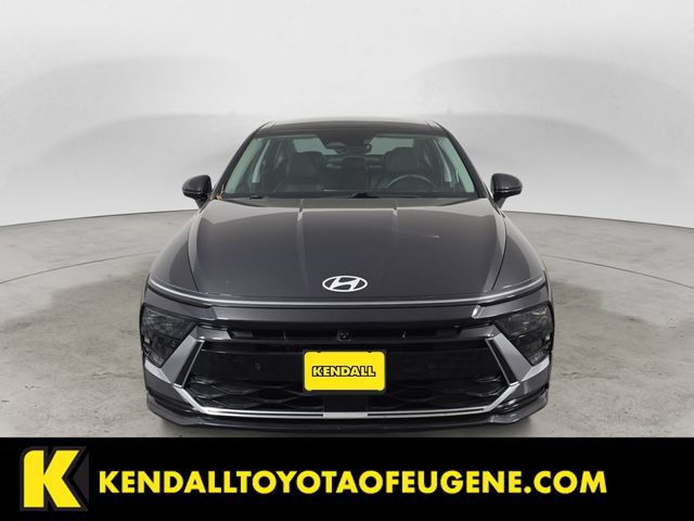 Used 2024 Hyundai Sonata Limited FWD image 2
