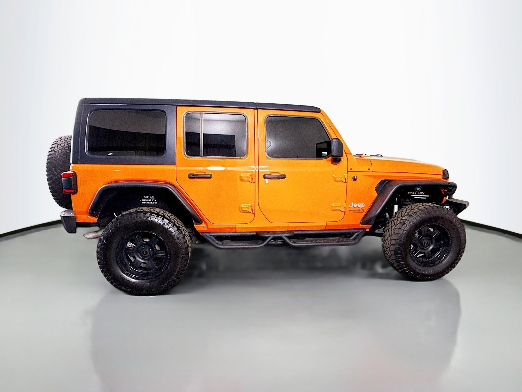 Used 2018 Jeep Wrangler Unlimited Sport S image 11