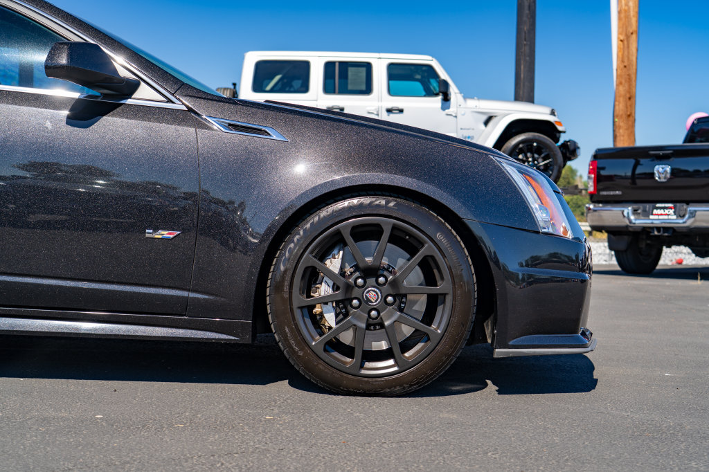 Used 2012 Cadillac CTS V RWD image 7