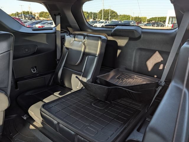 Used 2025 Ford Explorer ST AWD/4WD image 31